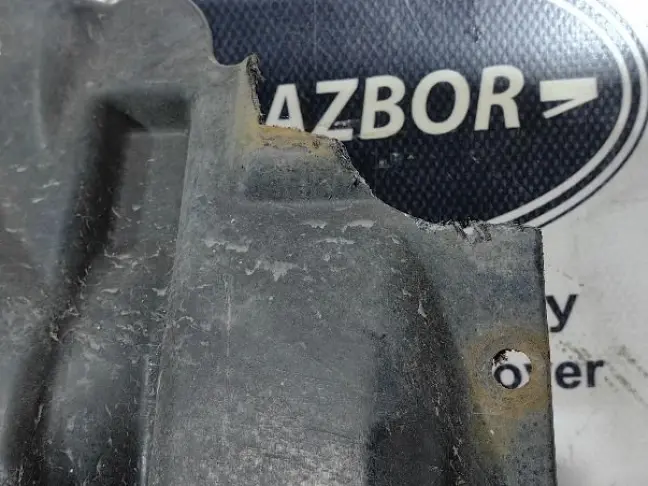 Защита пыльник радиатора Range Rover L322 02-12