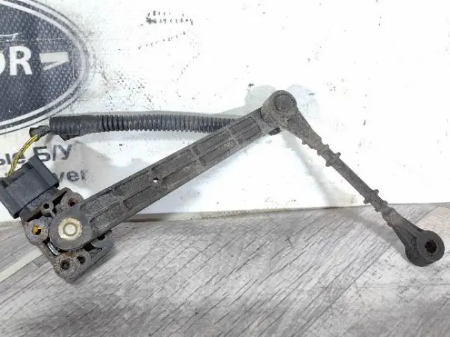 Датчик положения кузова Range Rover L322 05-09