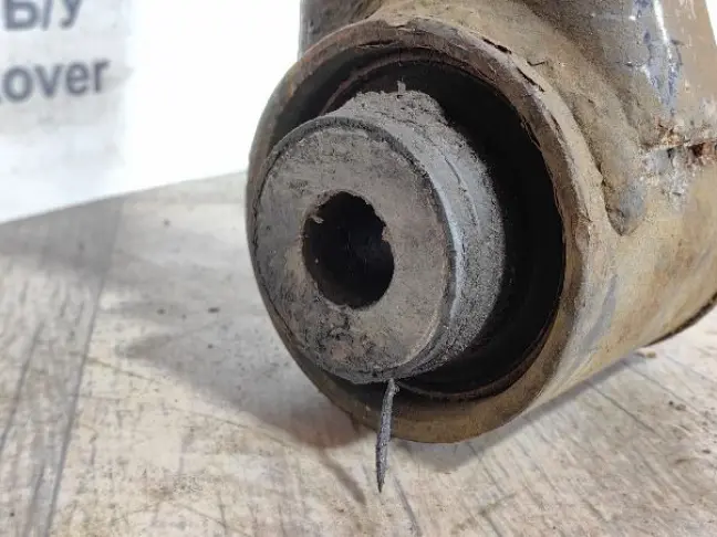 Рычаг передний нижний правый DISCOVERY 3/4 L319