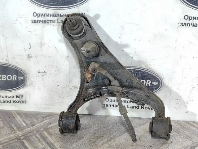 Рычаг передний верхний левый DISCOVERY 3/4 L319