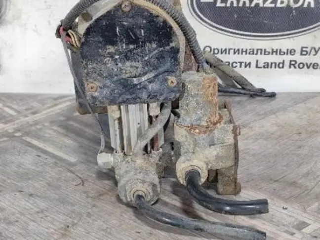 Компрессор пневмоподвески DISCOVERY 3 L319 05-09