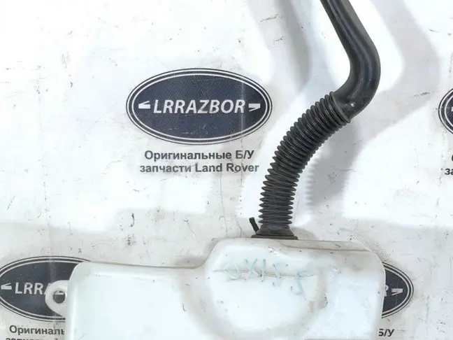 Бачок омывателя лобового стекла DISCOVERY 3 L319