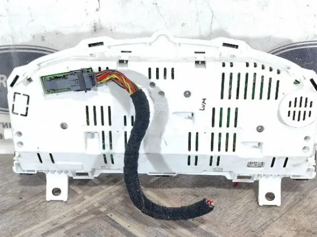 Панель приборов Land Rover DISCOVERY 3 L319 05-09