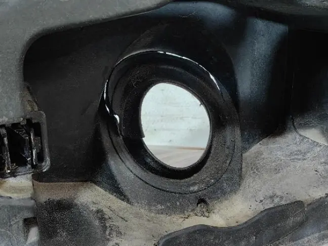 Лючок бензобака Land Rover DISCOVERY 3/4 L319