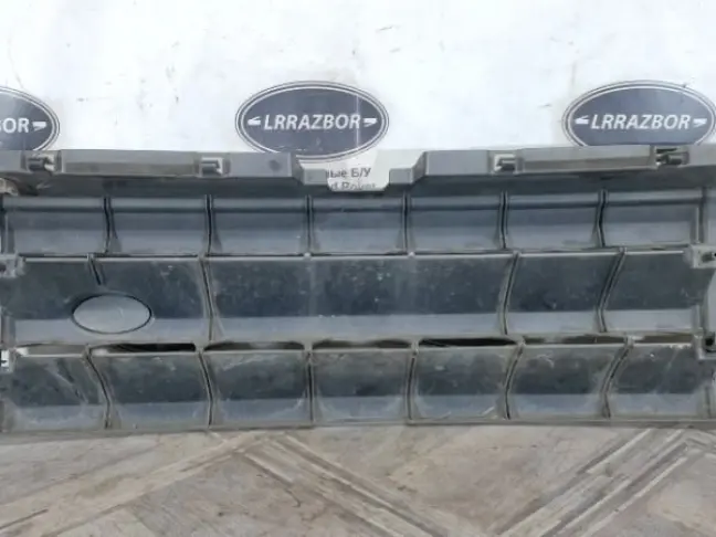 Решетка радиатора Land Rover DISCOVERY 3 L319