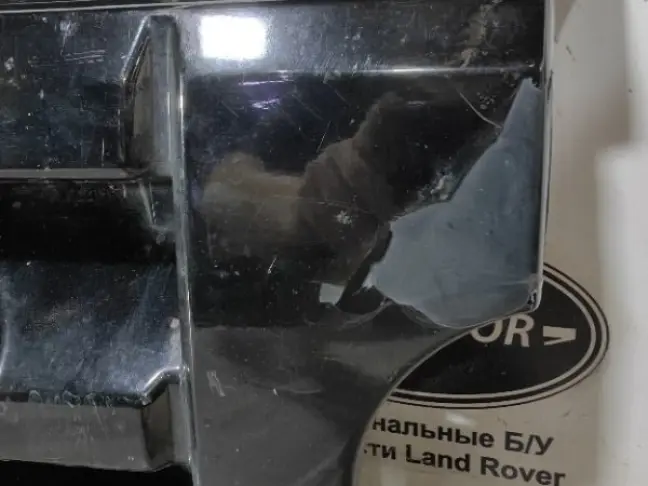 Решетка радиатора Land Rover DISCOVERY 3 L319