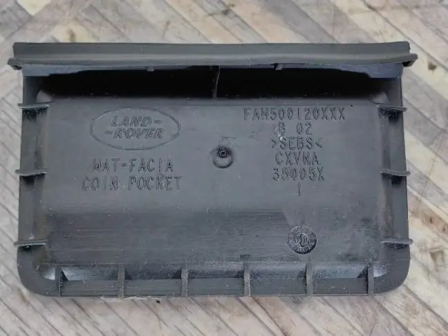 Коврик подстаканника DISCOVERY 3 L319 05-09