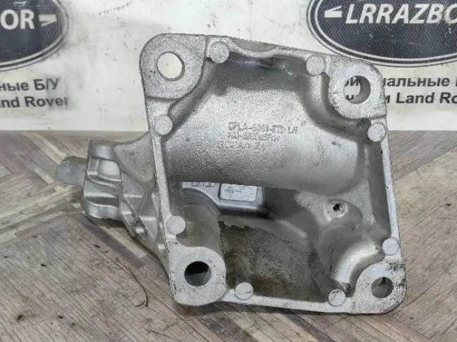 Кронштейн опора ДВС левая Range Rover 4 L405 4.4