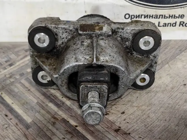 Опора подушка ДВС правая Range Rover 4 L405 4.4