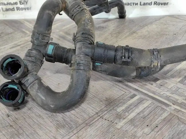 Патрубки печки DISCOVERY 3 L319 2.7