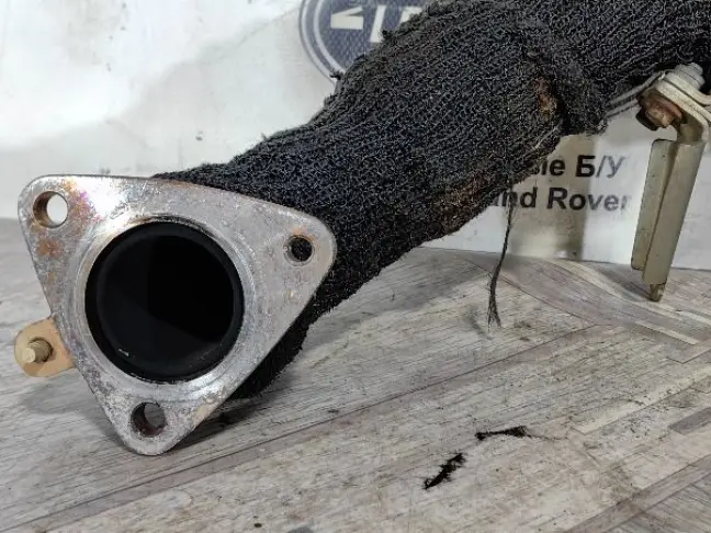 Труба перепускная DISCOVERY 3 L319 2.7 276DT