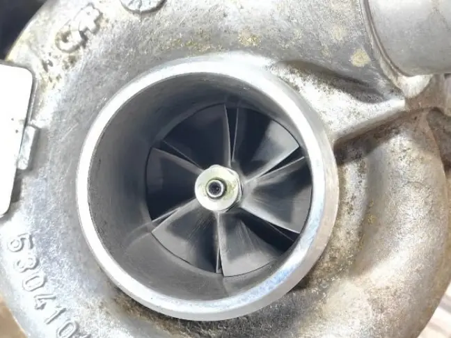 Турбокомпрессор Land Rover DISCOVERY 3 L319 2.7