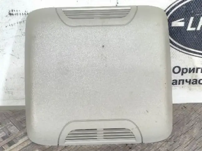 Плафон потолочный Land Rover DISCOVERY 3/4 L319