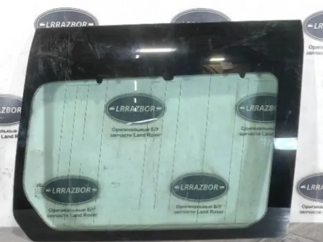 Стекло кузовное глухое правое DISCOVERY 3/4 L319