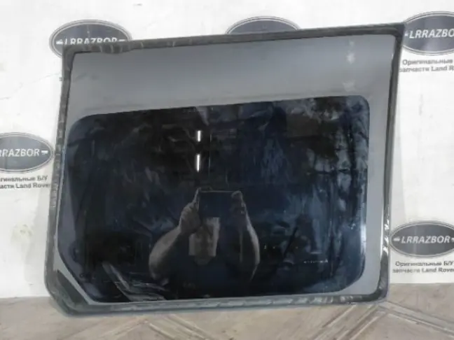 Стекло кузовное глухое левое DISCOVERY 3/4 L319