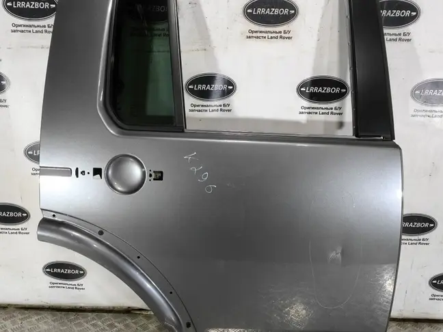 Дверь задняя правая DISCOVERY 3/4 L319  2005-2015