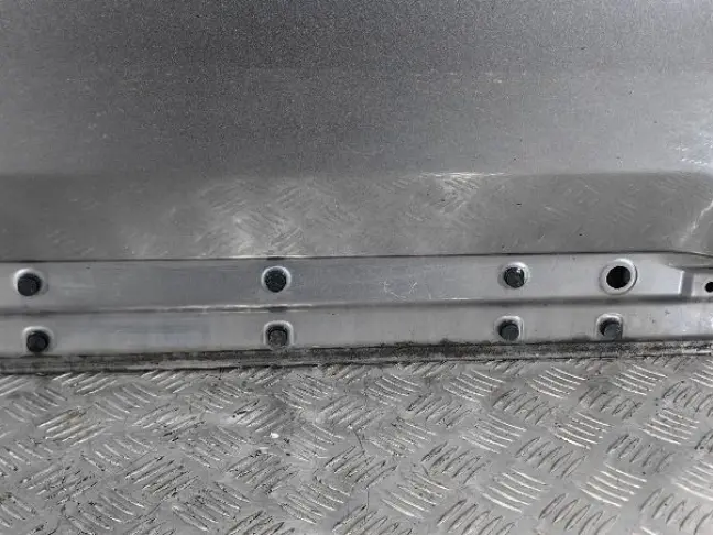 Дверь передняя правая DISCOVERY 3/4 L319 05-14