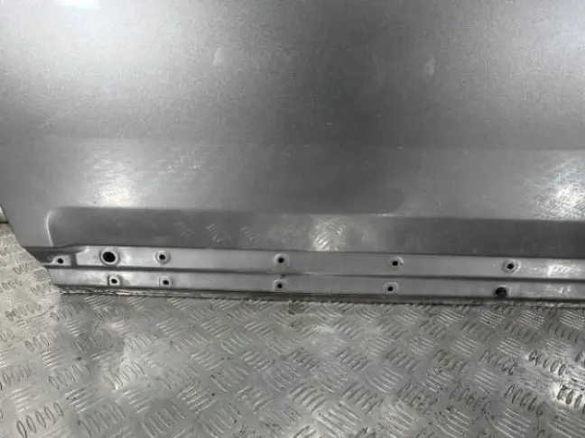 Дверь передняя левая DISCOVERY 3/4 L319 05-14