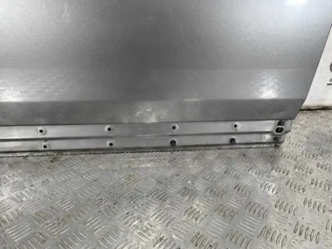 Дверь передняя левая DISCOVERY 3/4 L319 05-14