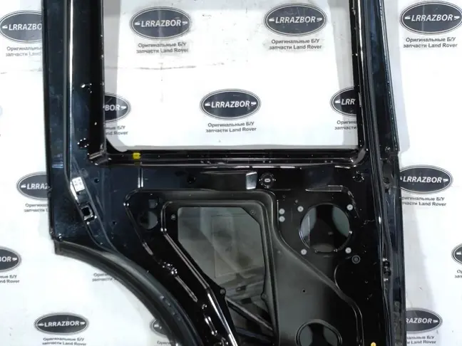 Дверь задняя левая DISCOVERY 3/4 L319  2005 - 2014