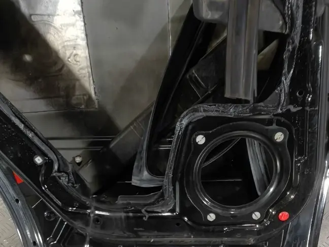 Дверь задняя левая Range Rover L322 2002-2012