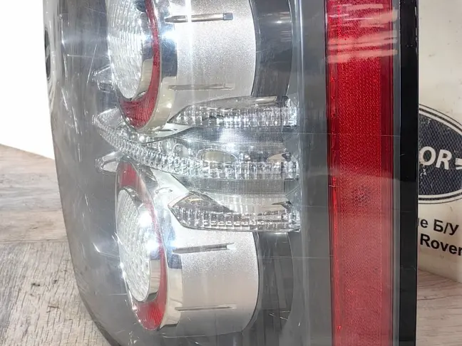 Фонарь задний правый Range Rover L322 2009-2012