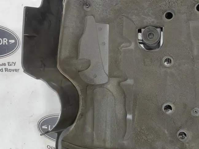 Крышка ДВС Range Rover L322 2009-2012 5.0 510