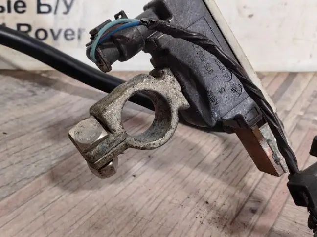 Клемма аккумулятора минус Land Rover L322 09-12