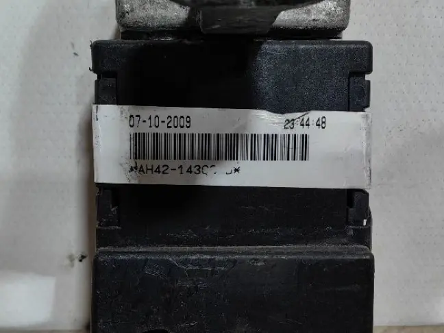 Клемма плюсовая Range Rover 3 L322 5.0