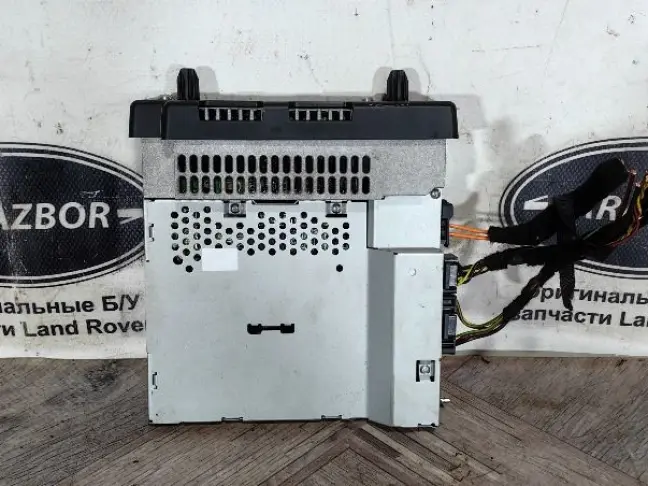 Блок управления магнитолой Range Rover L322 07-12