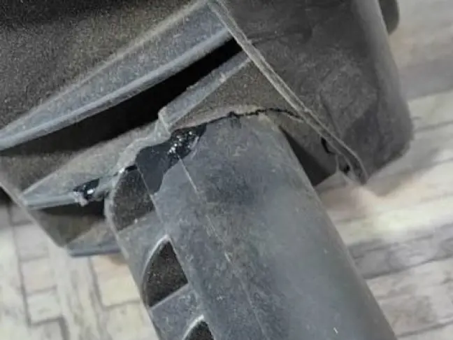 Корпус воздушного фильтра левый Range Rover L322