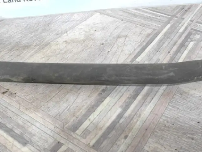 Патрубок радиатора нижний Range Rover 3 L322 5.0