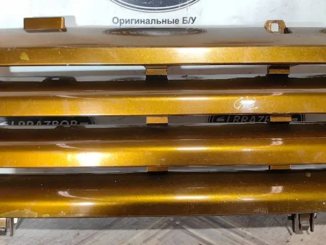 Решетка радиатора  Range Rover 3 L322 02-05