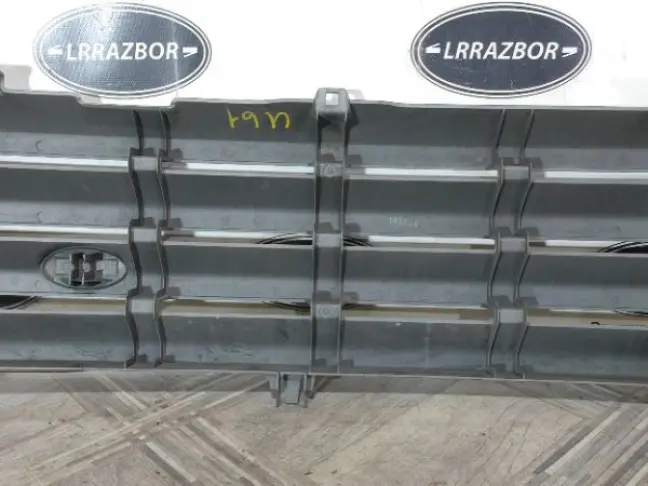 Решетка радиатора  Range Rover 3 L322 02-05