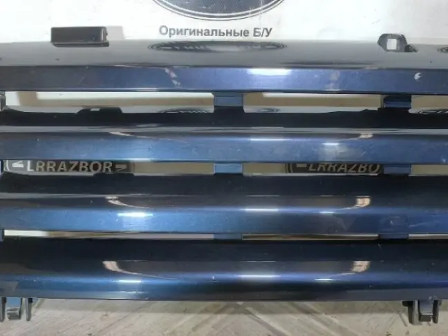 Решетка радиатора  Range Rover 3 L322 02-05