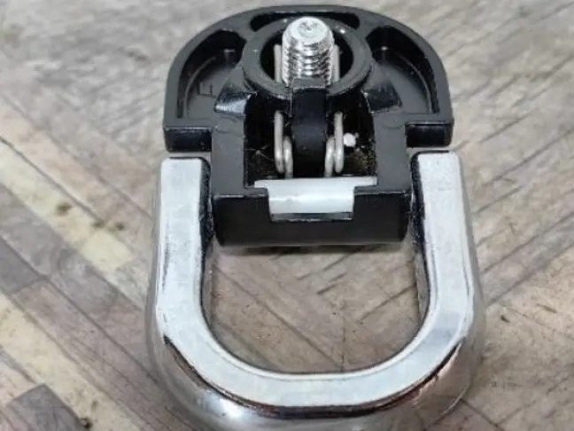 Крепеж сетки в багажнике Range Rover 4 L405 5.0