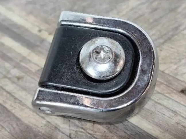 Крепеж сетки в багажнике Range Rover 4 L405 5.0