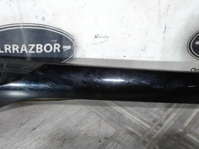 Накладка стойки правая Range Rover 4 L405