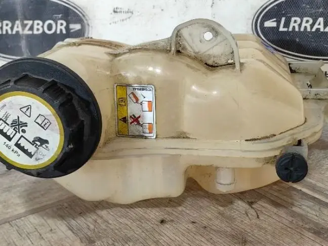 Бачок расширительный Range Rover 4 L405