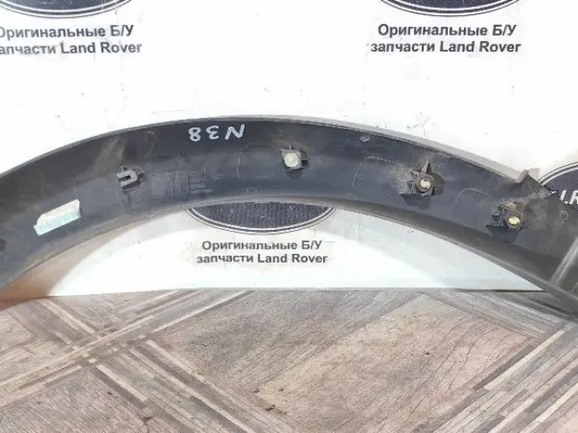 Молдинг заднего крыла левый Range Rover 4 L405