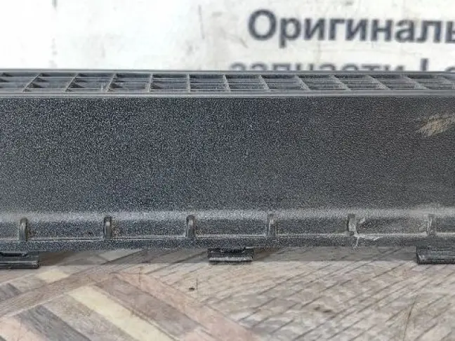 Решетка воздухозабора Range Rover 4 L405