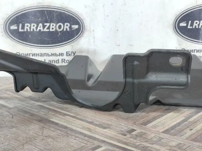 Пыльник двигателя правый Range Rover 4 L405
