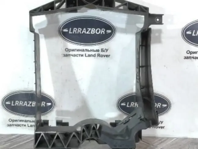 Кронштейн радиатора правый Range Rover 4 L405