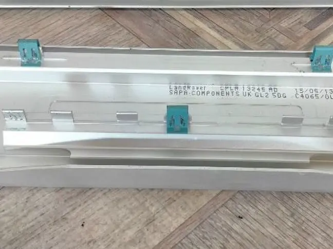 Накладки порогов салона Range Rover 4 L405