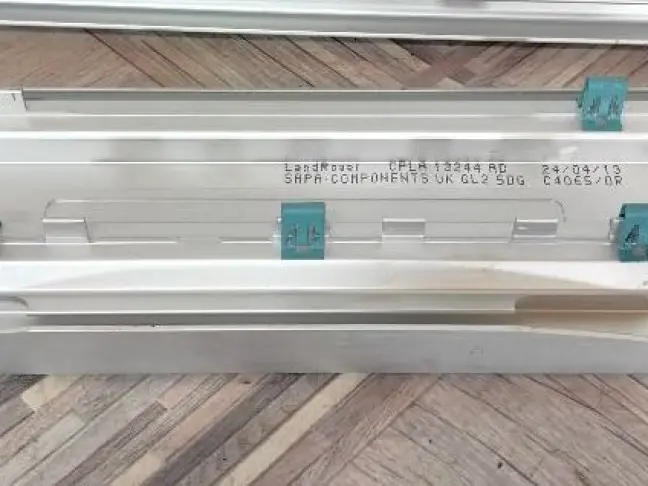 Накладки порогов салона Range Rover 4 L405