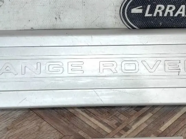 Накладки порогов салона Range Rover 4 L405