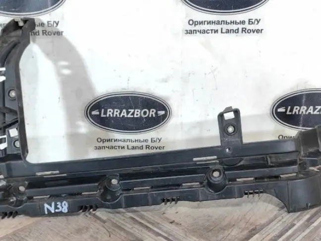 Кронштейн заднего бампера правы Range Rover 4 L405