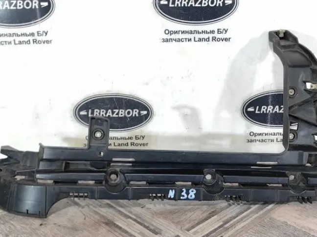 Кронштейн заднего бампера левый Range Rover 4 L405
