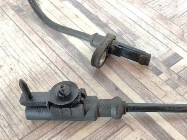 Датчик ABS передний Range Rover 4 L405