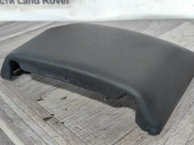 Вставка торпеды правая Range Rover 4  L405